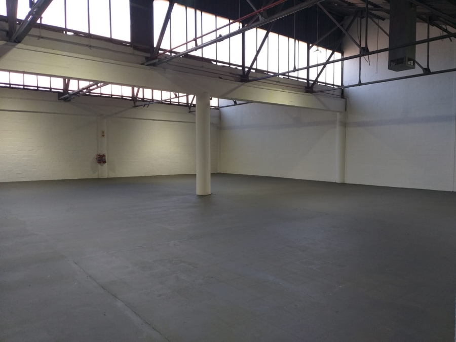 To Let Commercial Property for Rent in Paarden Eiland Western Cape